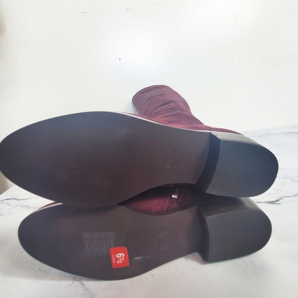 Michael Kors Suede Purple Boots - Picture 6 of 7